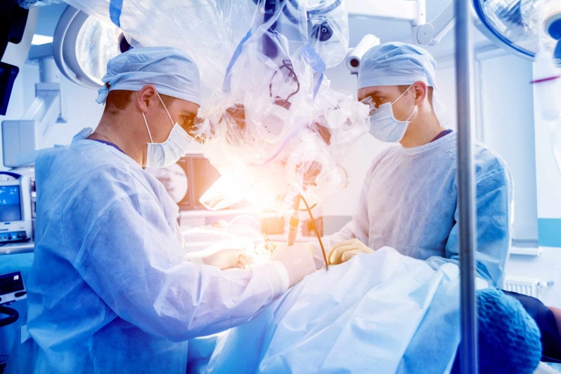 ผ่าตัดกระดูกสันหลังผ่านกล้องแผลเล็ก Full Endoscopic Spine Surgery